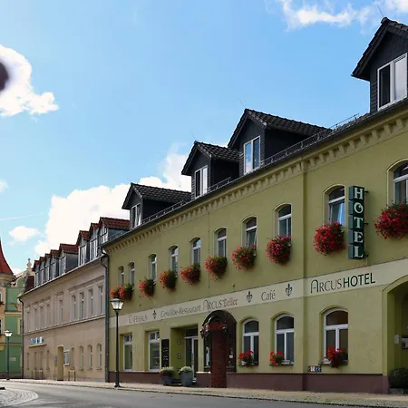Hotel Arcus 3*