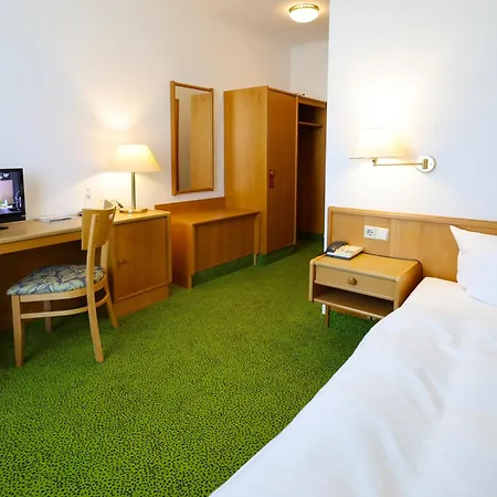 Arcus 3* Elsterwerda