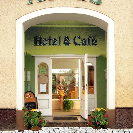 Arcus 3* Elsterwerda