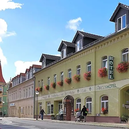 Arcus Hotel